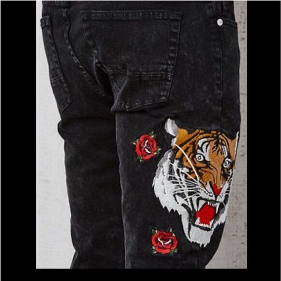 Pacsun Mens Black Skinny Jeans with Lion Cat and Roses Suze 29×30 - Picture 2 of 15